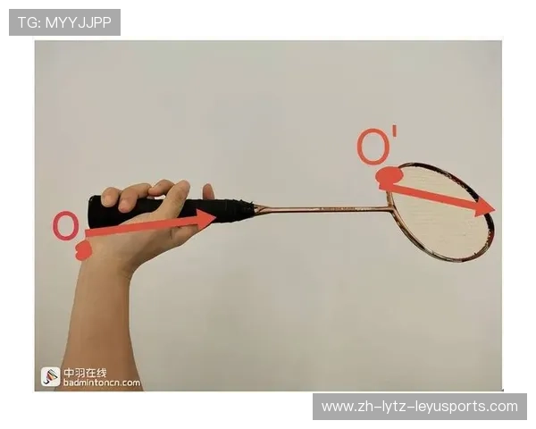 羽毛球四点摸球